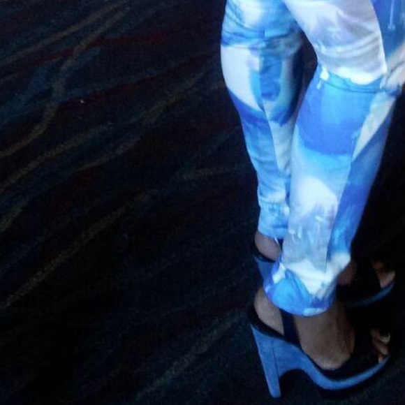 Yves Saint Laurent Blue Patent/Suede Wedge Sandals - Picture 6 of 11